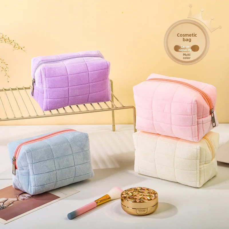High Luxury Skincare - Furry Surface Cosmetic Bag Luxury High-End